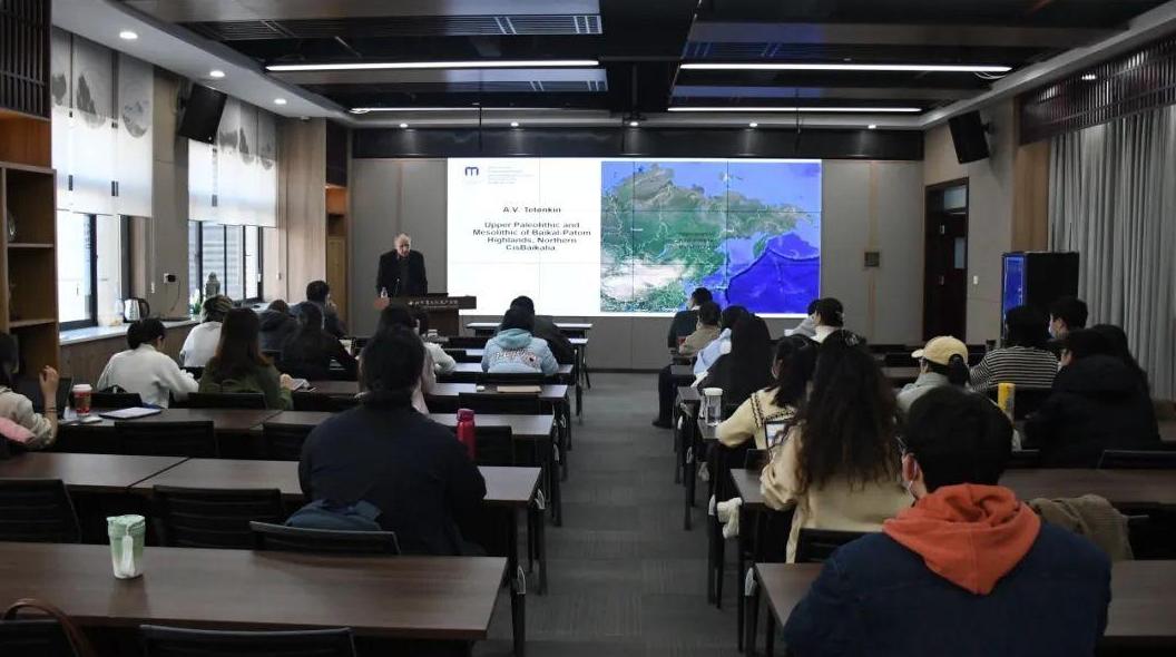 Academic Sharing丨Silk Road Archaeology and Heritage Лекция № 6: «Археологические культуры позднего палеолита и мезолита Патомского плато, Байкальский регион